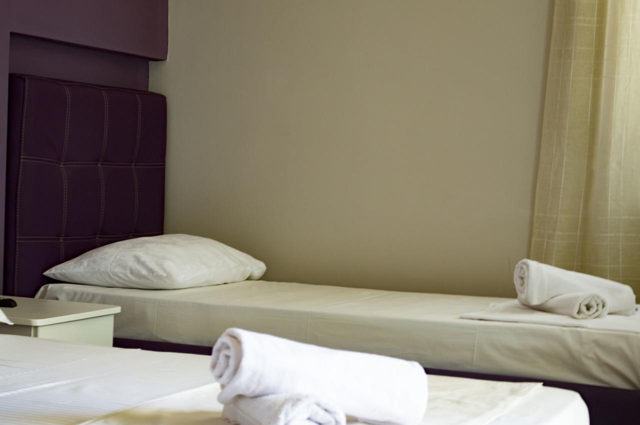 Hotel Riviera Durrës Buitenkant foto
